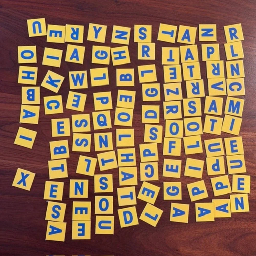 Vintage 1989 Scrabble For Juniors Board Game Milton Bradley 4039 Nearly Complete